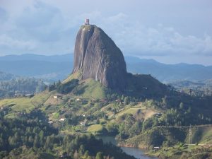 El Peñol: Vista de El Peñón de Guatapé