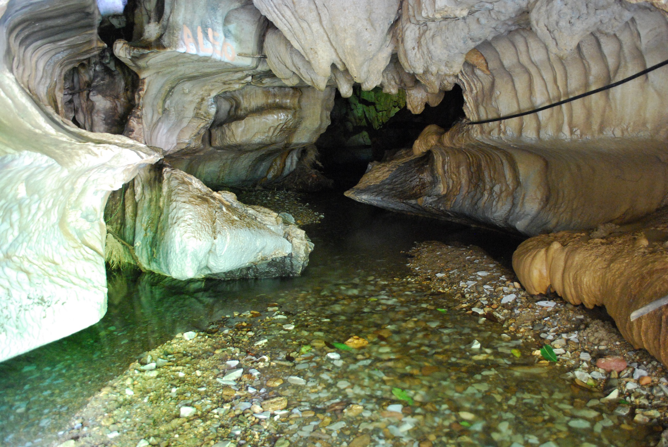 Cavernas de Colombia. Foto: alkilautos.com