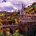 1024px-Santuario_Nacional_de_Las_Lajas_02