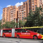 Bogotá_biarticulado_de_TransMilenio_por_la_av._Caracas