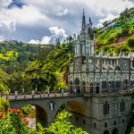 Santuario_Nacional_de_Las_Lajas_02