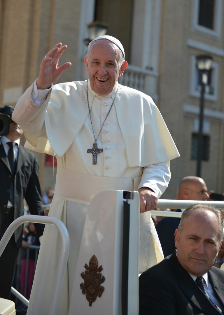 Los mejores regalos para la visita del Papa Francisco a Colombia