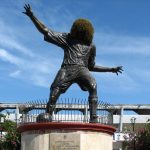 estatua-pibe-valderrama