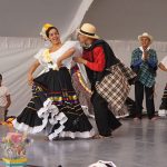 800px-04162012Bailes026