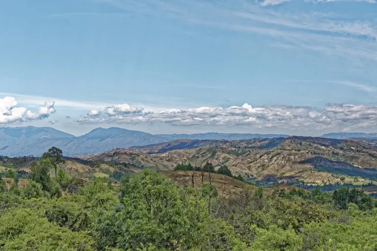 Laguna del Cacique de Guatavita: ¡recorre en familia este encantador lugar!