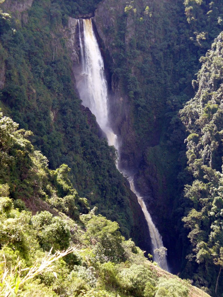 cascadas más altas de colombia