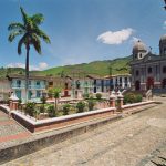 Iglesia y Parque