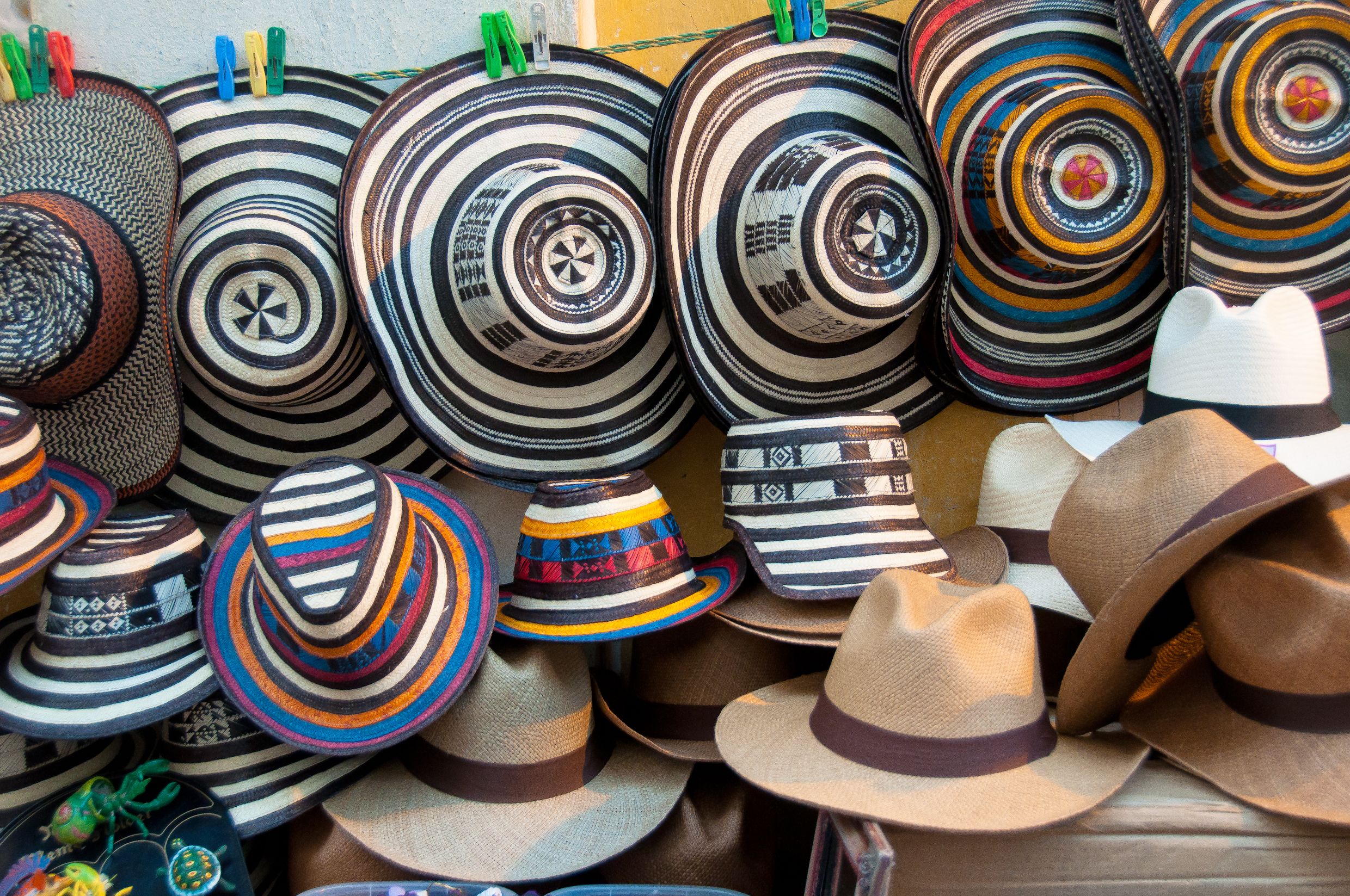 Sombreros colombianos: descubre el país a través de este adorno