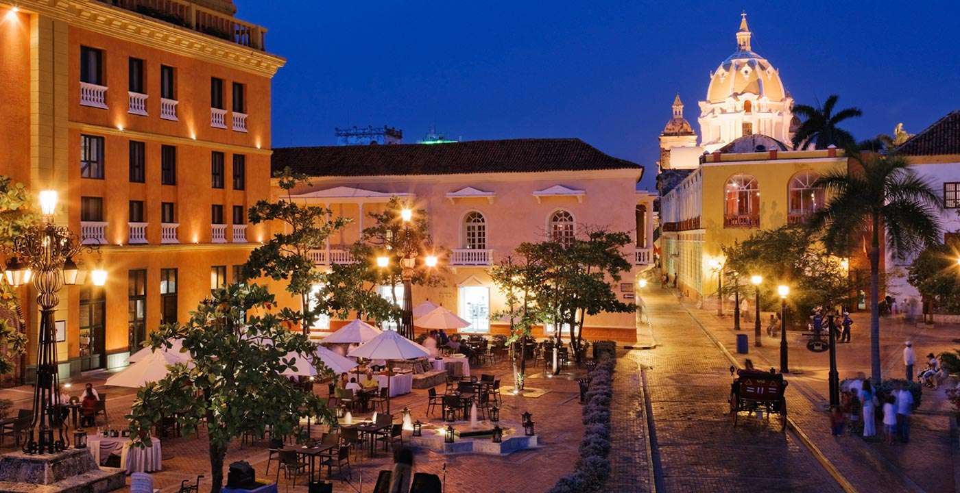 Vida nocturna en Cartagena: 10 mejores planes que no puedes perderte en la ciudad