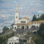 Cerro de Moserrate – Bogotá, viaja en bus