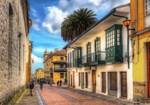Barrio La Candelaria, Bogotá, pasajes en bus baratos